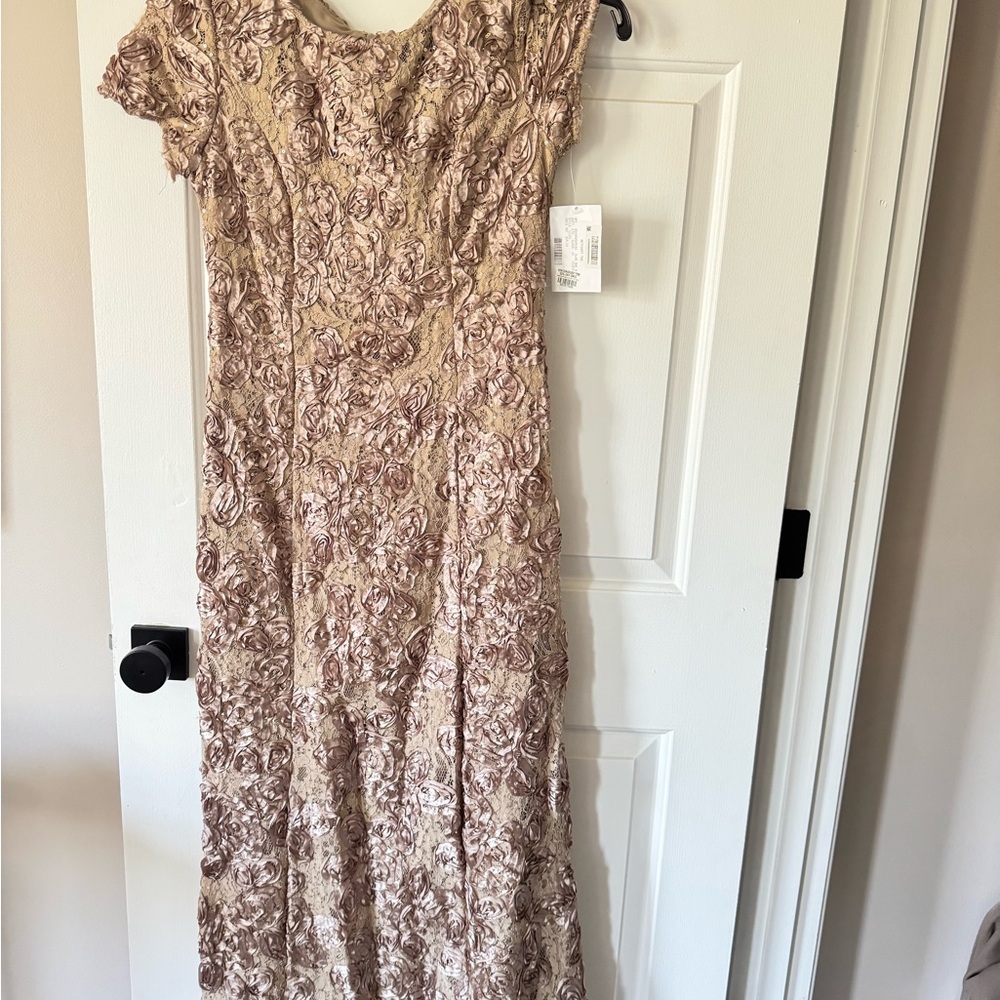 Alex evenings Mother of the bride dress